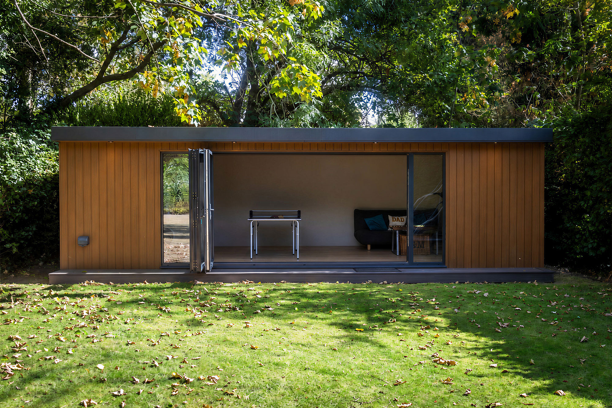 Garden Room vs House Extension: Value, Cost & Disruption Compared